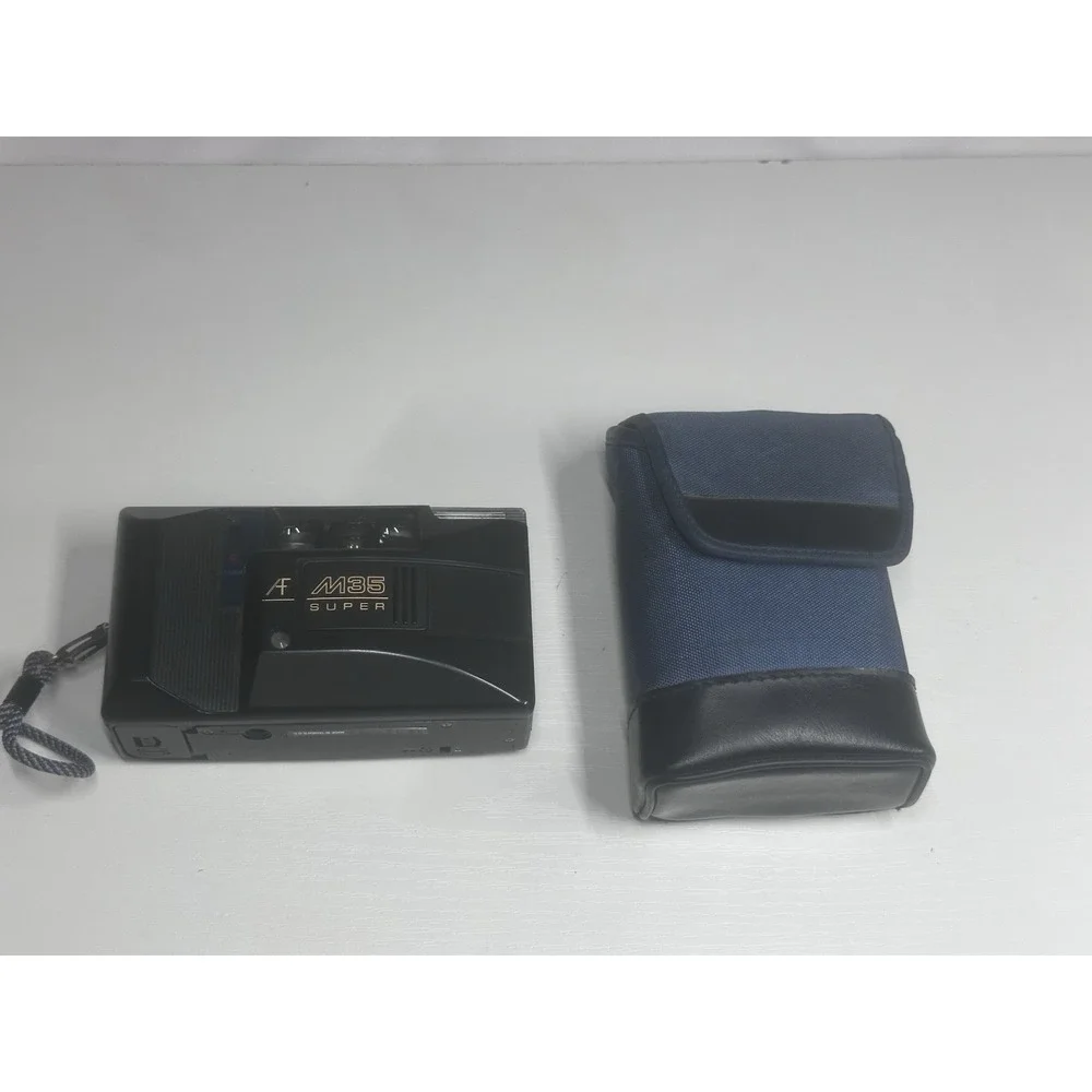 AF M35 Super Compact 35mm Camera With Carrying Case Untested For Parts